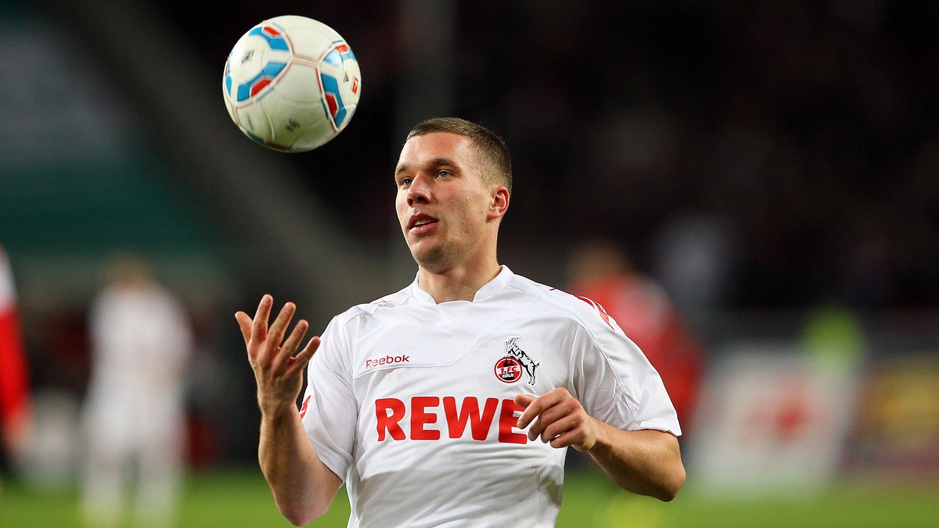 JiuyouAPP下载-“皇马稳健出线，曼城险遭冷门”